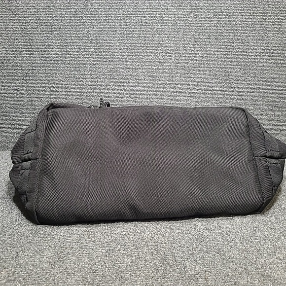 Nike AF-1 Tote Bag Black Winterized Issue Equipment Zip Gym High Viz Bag - Picture 4 of 11